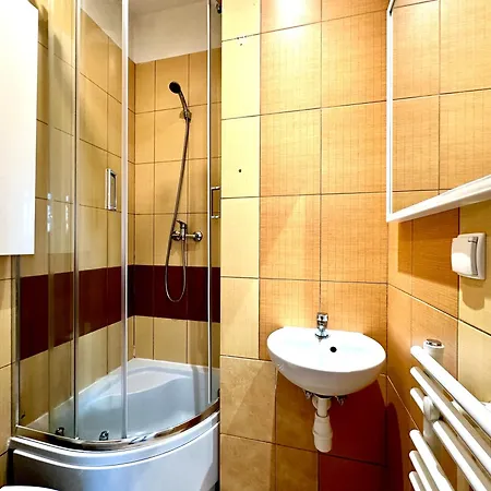 Male Przy Pkp Apartment